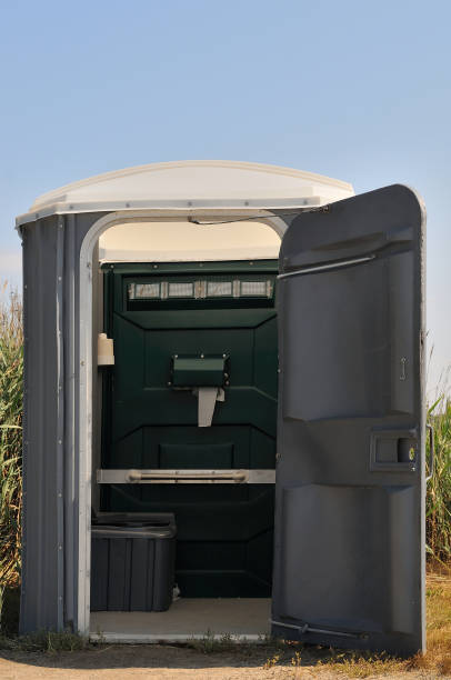 Best Wedding porta potty rental  in Sherwood, WI